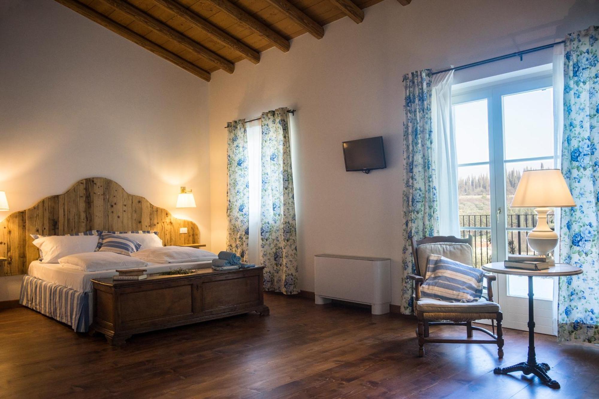 La Vineria Di San Mattia Villa เวโรนา ภายนอก รูปภาพ